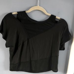 Lululemon crop tee